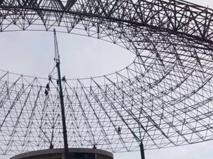 二连浩特篮球馆球形网架厂家价格
