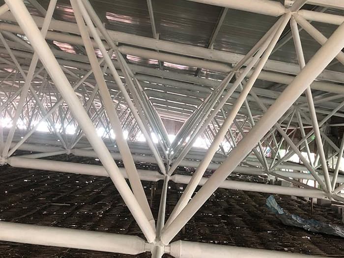 二连浩特大型螺栓球网架施工厂家